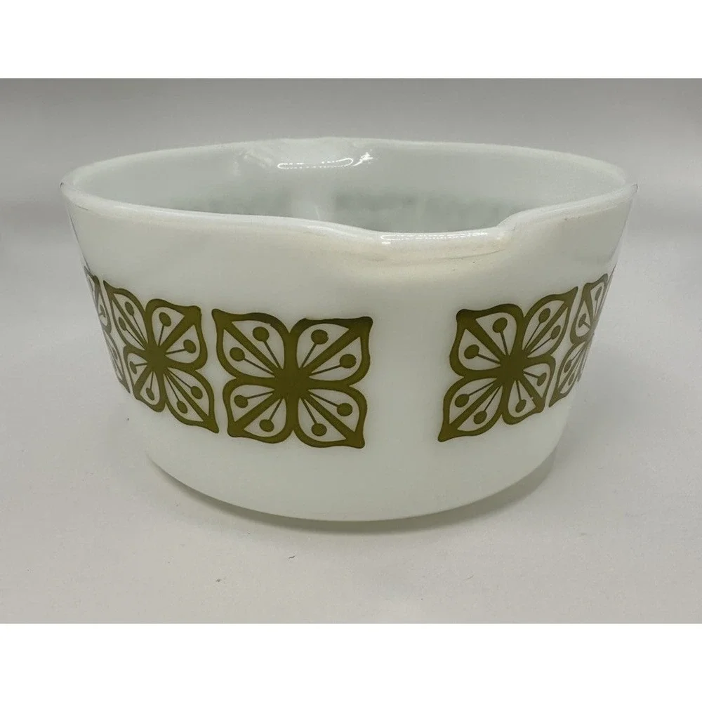 Vintage Pyrex Autumn Floral‎ Verde Squares Olive Green 1 Qt USA Ovenware